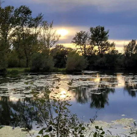 Villa Manipura Szemenyecsörnye