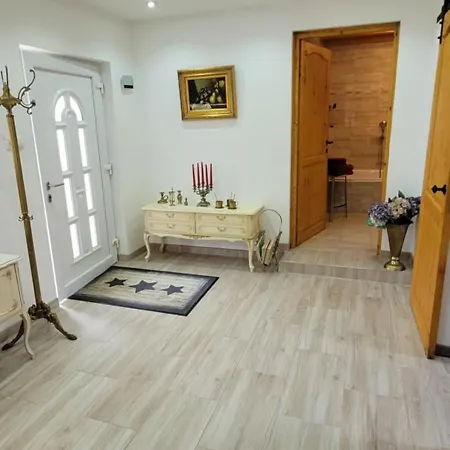 Dom Manipura-zatrzymaj Sie I Odpocznij W Ciszy I Zieleni Villa