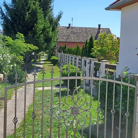 Dom Manipura-zatrzymaj Sie I Odpocznij W Ciszy I Zieleni Muraszemenye