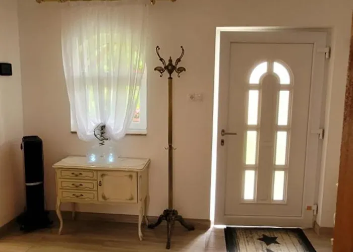 Manipura Villa *