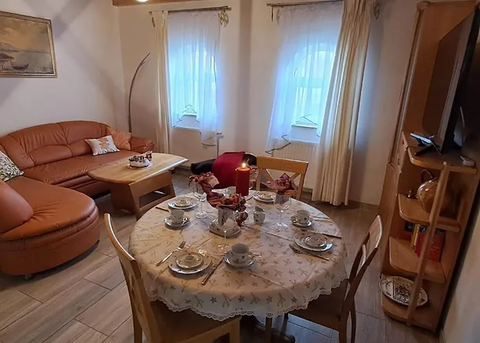 Manipura Szemenyecsörnye